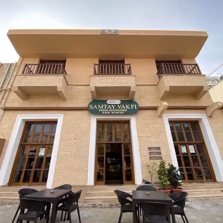 Lala Mustafa Paşa Kafe Kitabevi ve SAMTAY Vakfı binasının dış cephesi